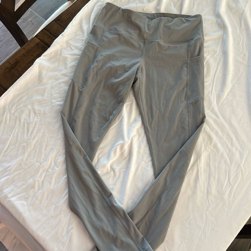 Brand new grey leggings size large